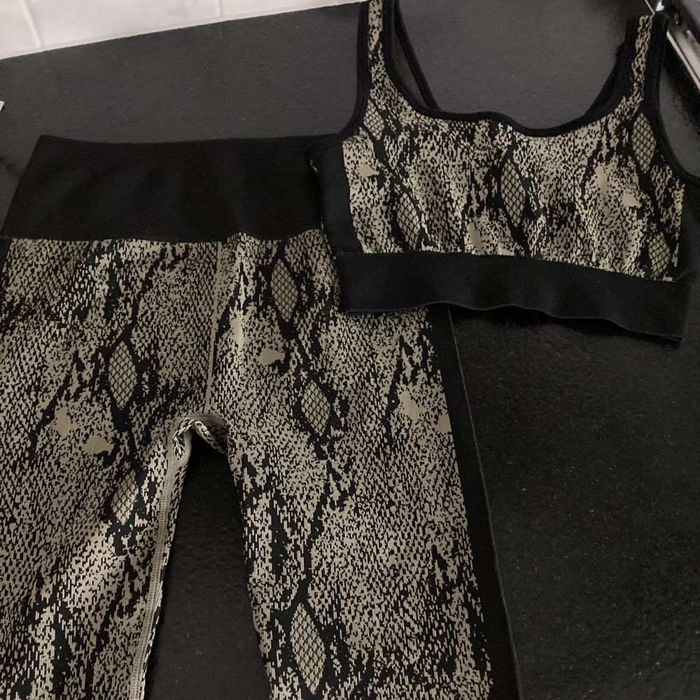 Fabletics brand new outfit